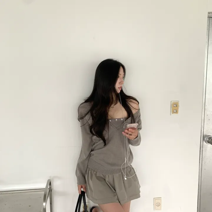 [간절기신상] 여성 자개 스퀘어 버렌 프릴 원피스 추가 이미지 3