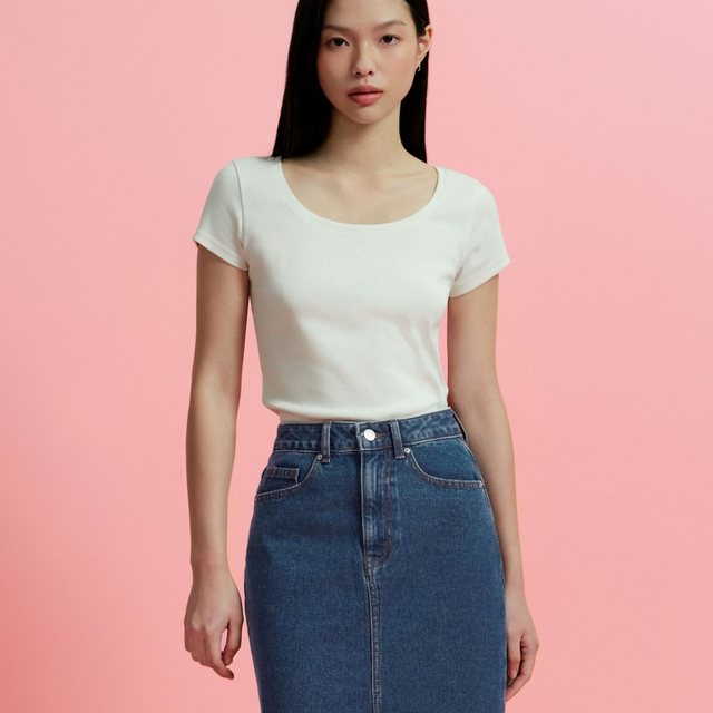스쿱넥 반팔 티셔츠 [블랙]